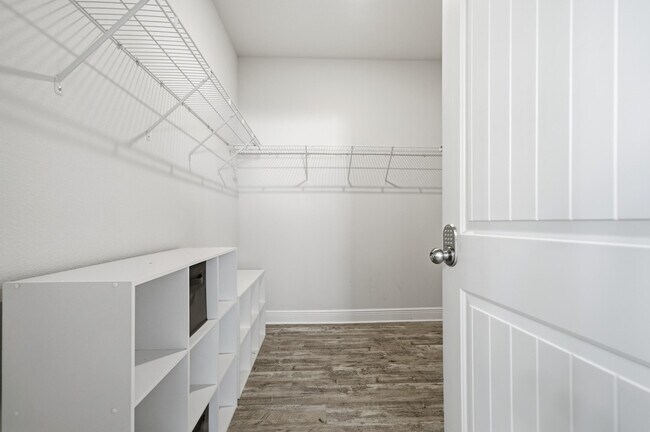 Building Photo - 191 Southern Pnes Rd