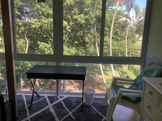 Building Photo - 7797 Golf Cir Dr