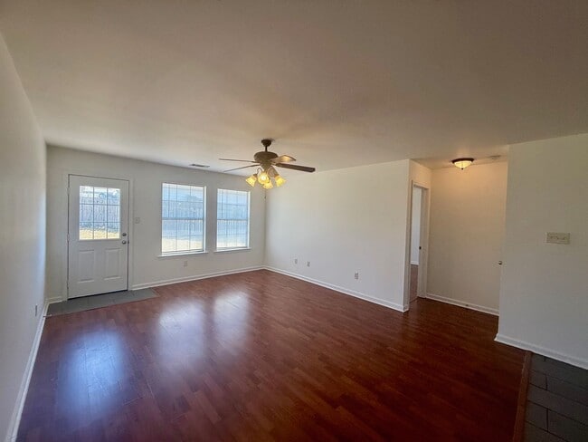 Building Photo - 13706 Apple Glen Cove