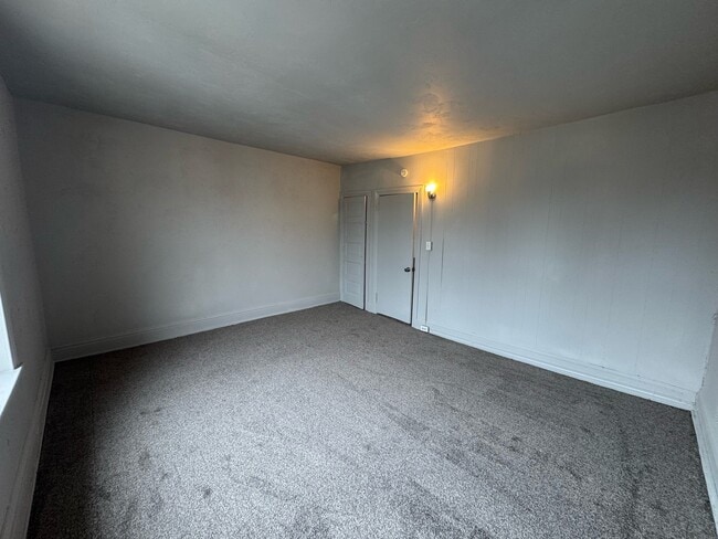 Building Photo - 37 N Belvidere Ave