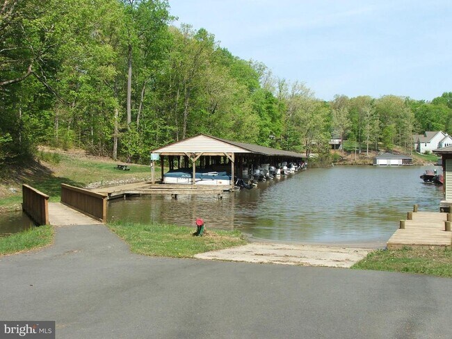 Building Photo - 139 Cats Paw Ct