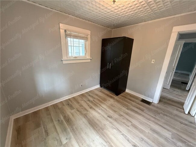 Building Photo - 185 N Northampton Ave