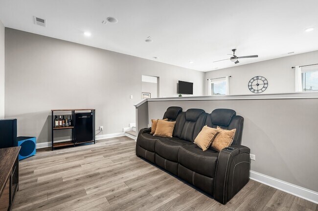 Building Photo - 7219 Adenborough Dr