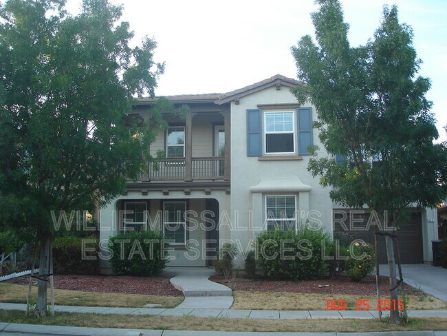 Building Photo - 685 W Rico Way