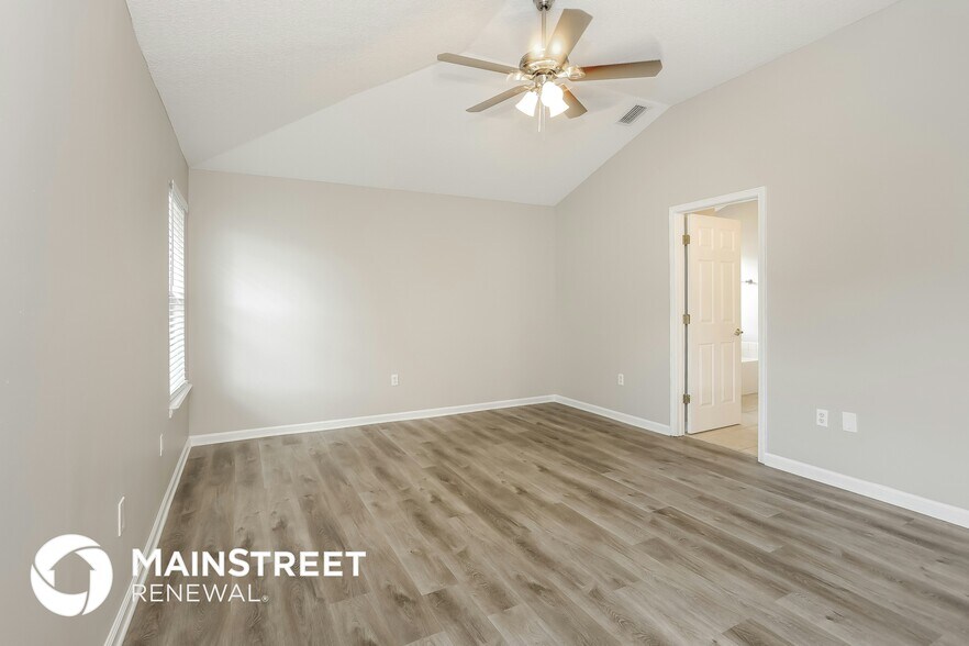 Building Photo - 845 Corsica Ln