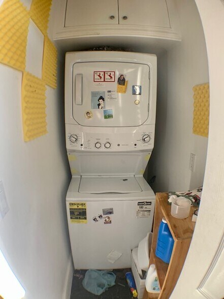 Building Photo - 200 Hyde Park Ave