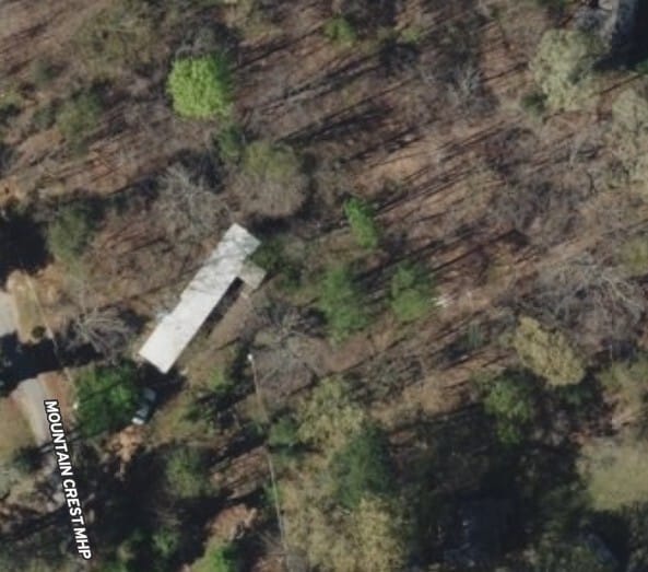 Building Photo - 54 Mountain Crst MHP Dr