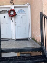 Building Photo - 773 Drew St