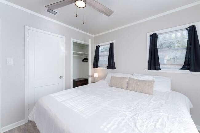 Building Photo - 1538 S 19th St