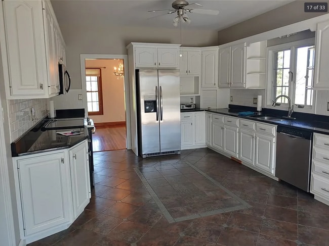 Building Photo - 19750 E Terre Haute Rd