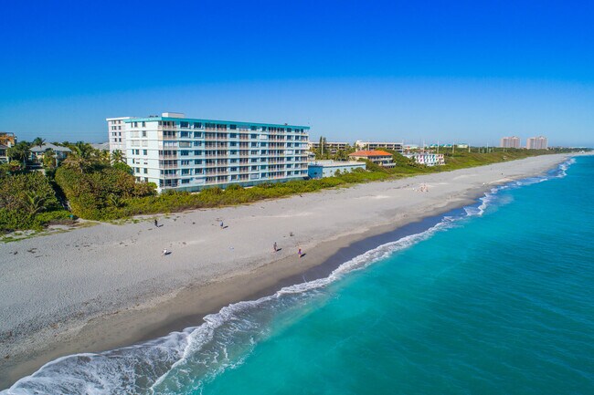Building Photo - 900 Ocean Dr