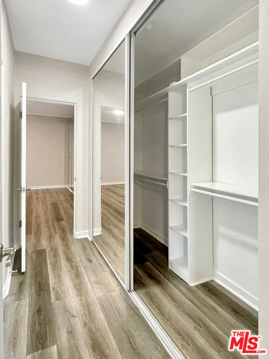 Building Photo - 124 N Mansfield Ave