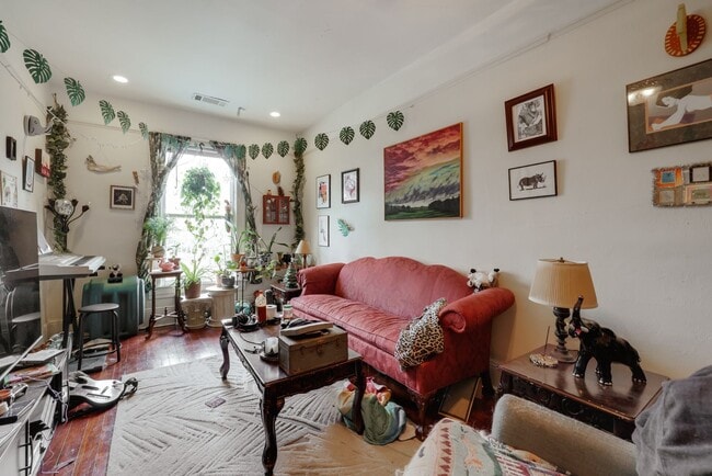 Building Photo - 295 Oglethorpe Ave