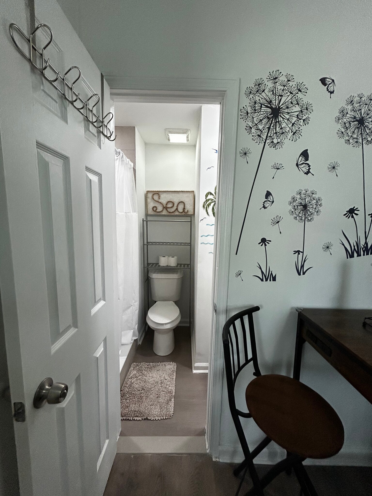 Hall Bathroom - 2809 7th St SW