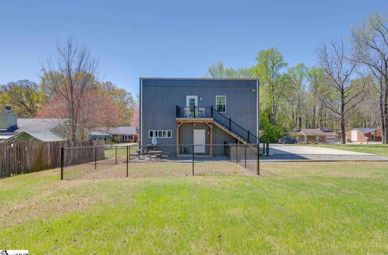 Building Photo - 30 Oak Glen Dr