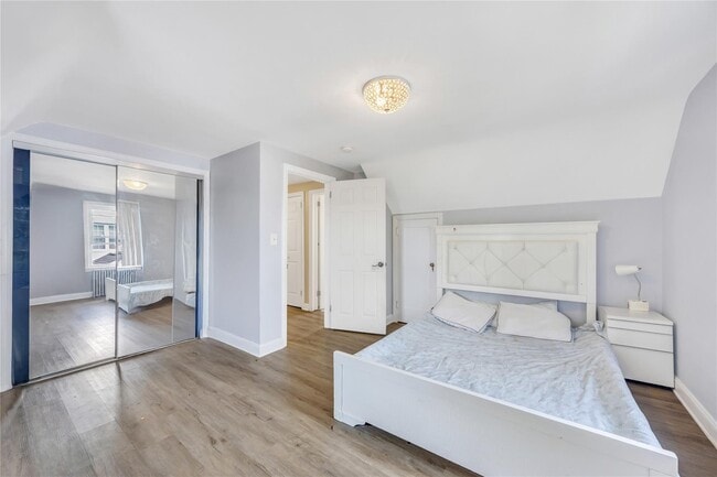 Building Photo - 933 Fenworth Blvd