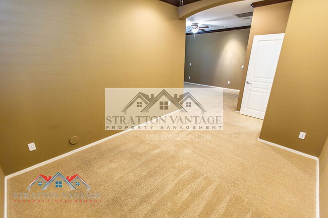 Building Photo - 12687 W Lowden Rd