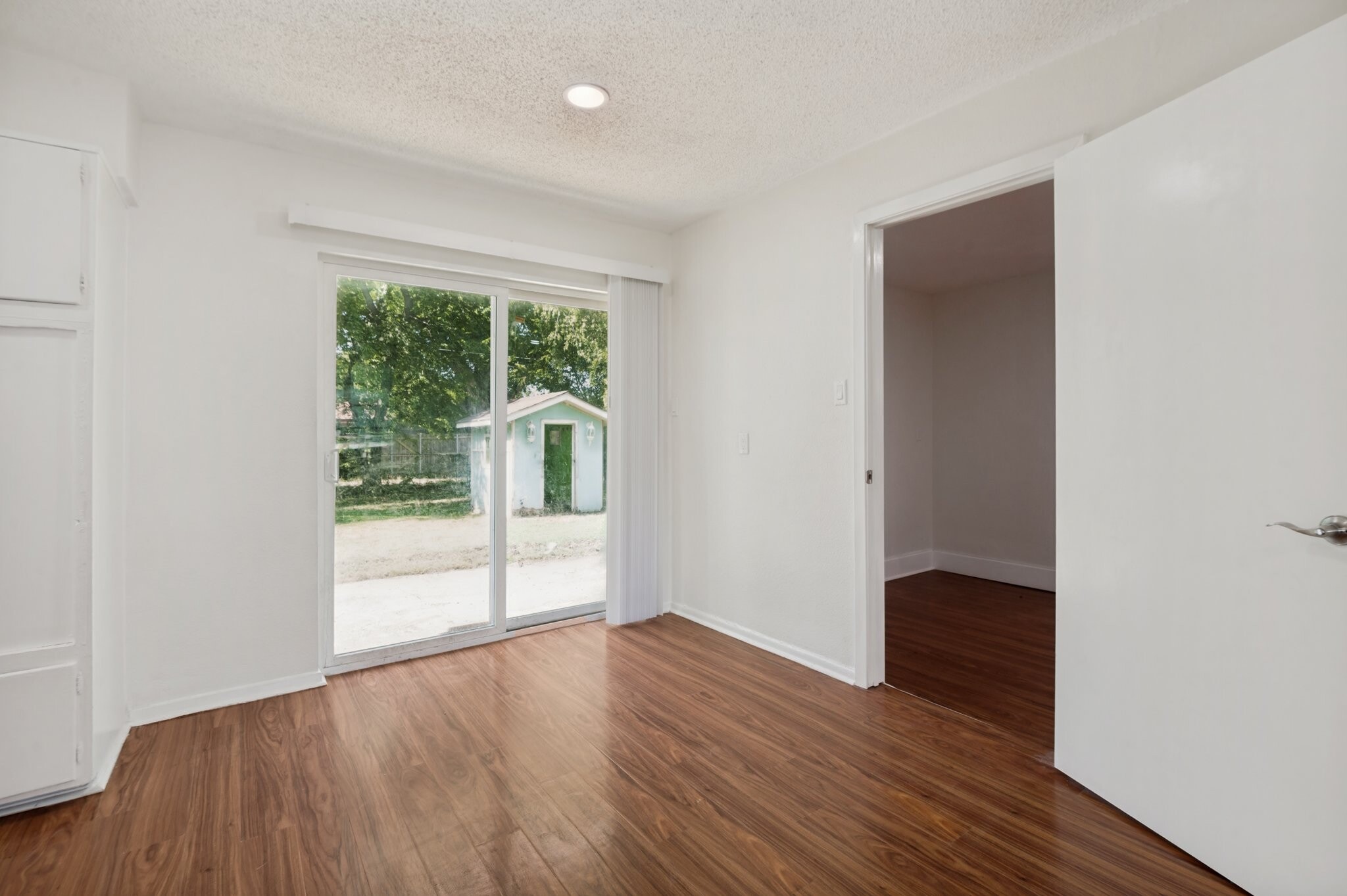 Building Photo - 1818 Highland Dr