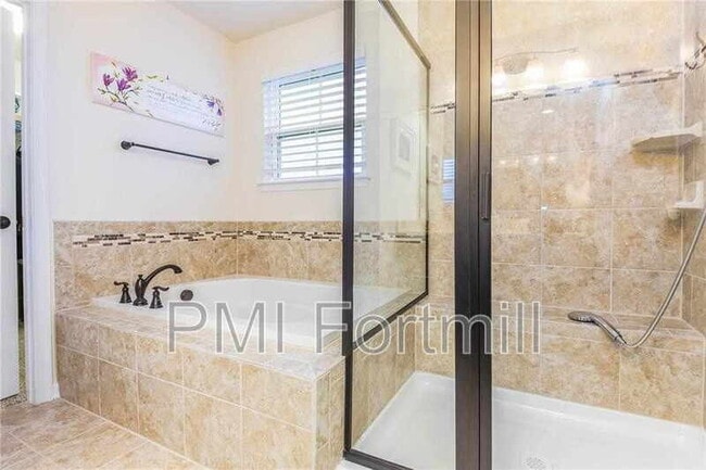 Building Photo - 1351 Yellow Springs Dr
