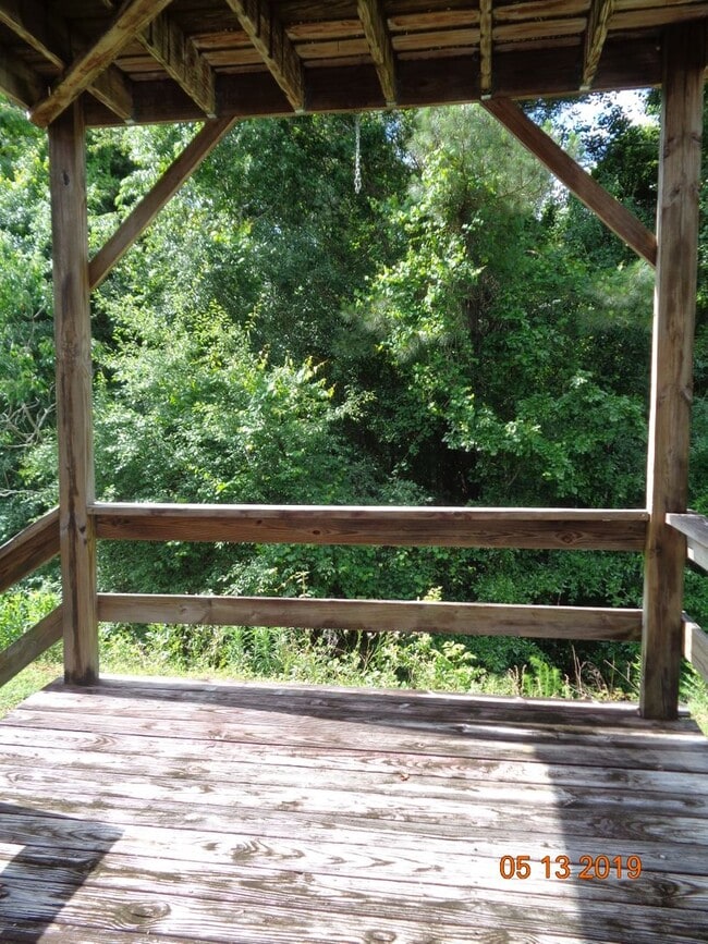 Building Photo - Briarwood West - 1/2 OFF FIRSTS MONTHS RENT WITH 12M LEASE!