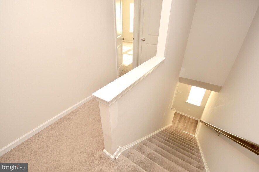 Building Photo - 78 Nelsons Way