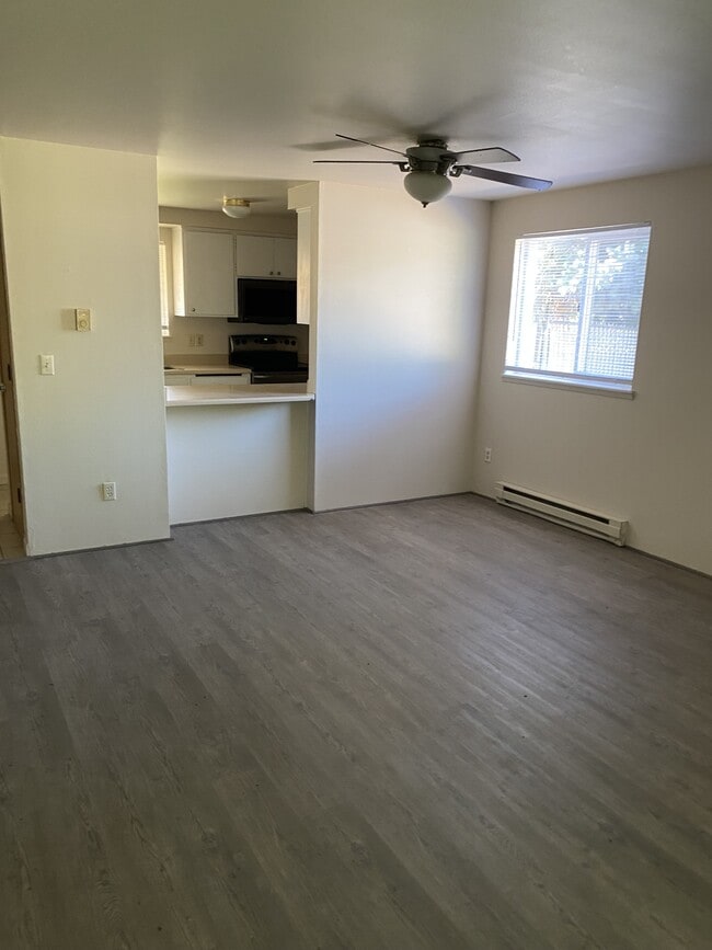 Building Photo - 505 Louis J Ave