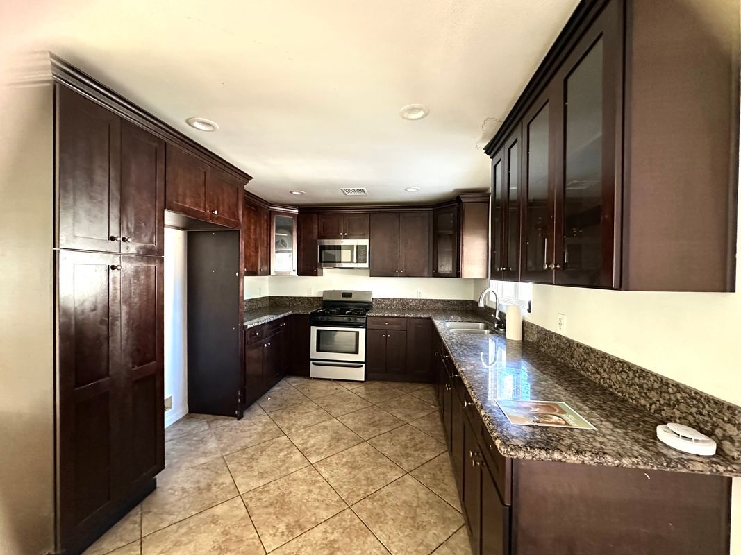 Building Photo - 8156 Tilden Ave