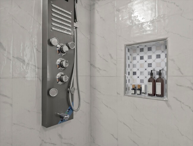 Building Photo - 1935 Maddy Ln