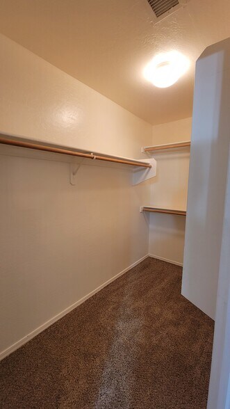 Building Photo - 11311 N 153rd Dr