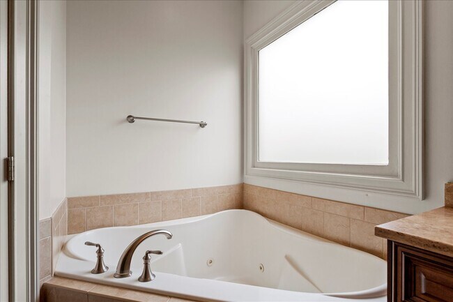 Building Photo - 106 Grannon Ct