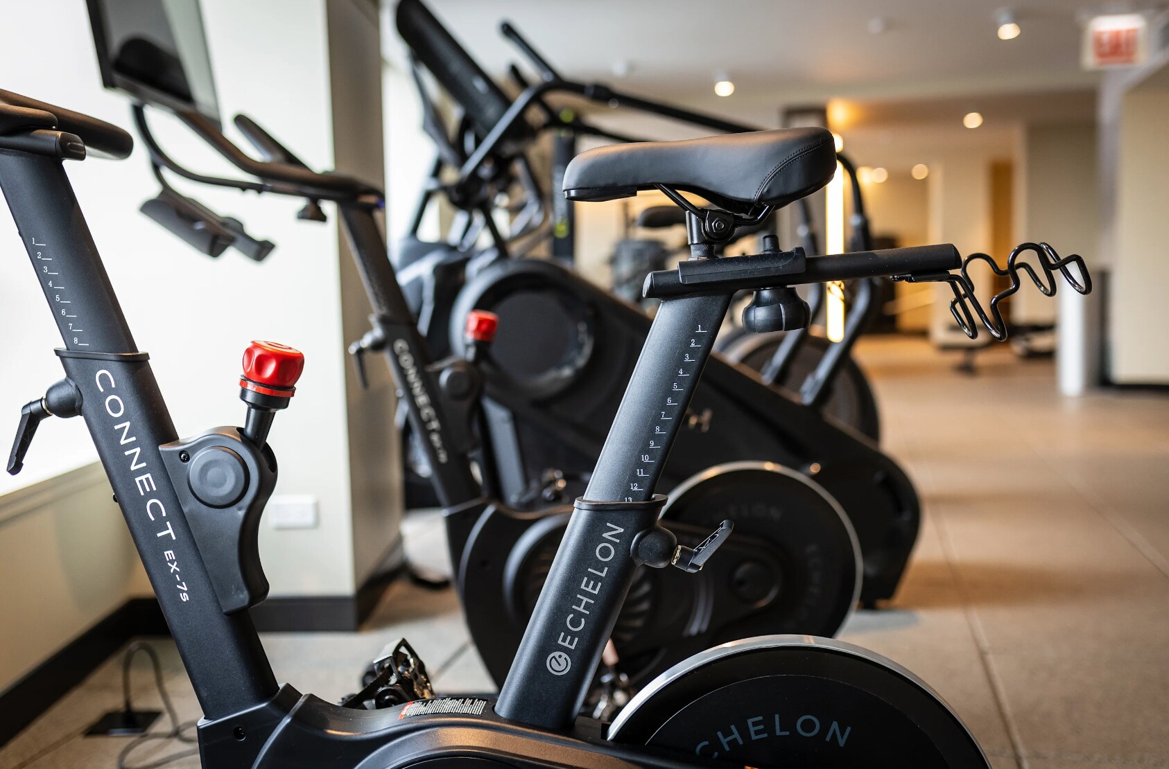 Building Photo - 645 N Kingsbury St