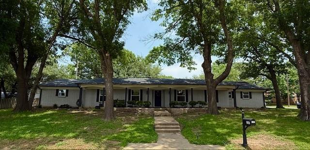 Primary Photo - 1507 Greenbrier Dr