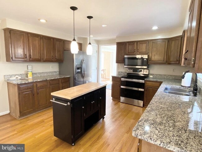 Building Photo - 9701 Georgetown Pike