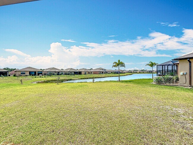 Building Photo - 870 Remington Green Dr SE