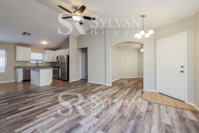 Building Photo - Welcome to this Stunning 3BR 2BA Home