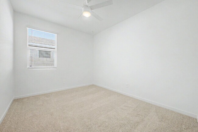 Building Photo - 17737 W Illini St