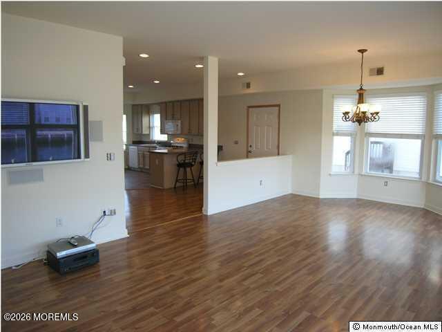 Building Photo - 29 Blue Heron Ln