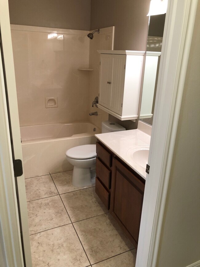 Hall Bathroom - 2349 S 240 W
