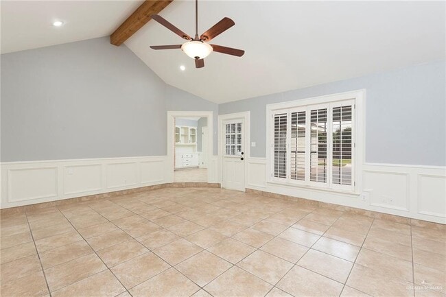 Building Photo - 18 S Cynthia St