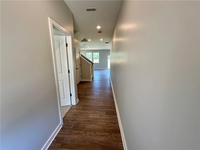 Building Photo - 2614 Mourning Dove Dr