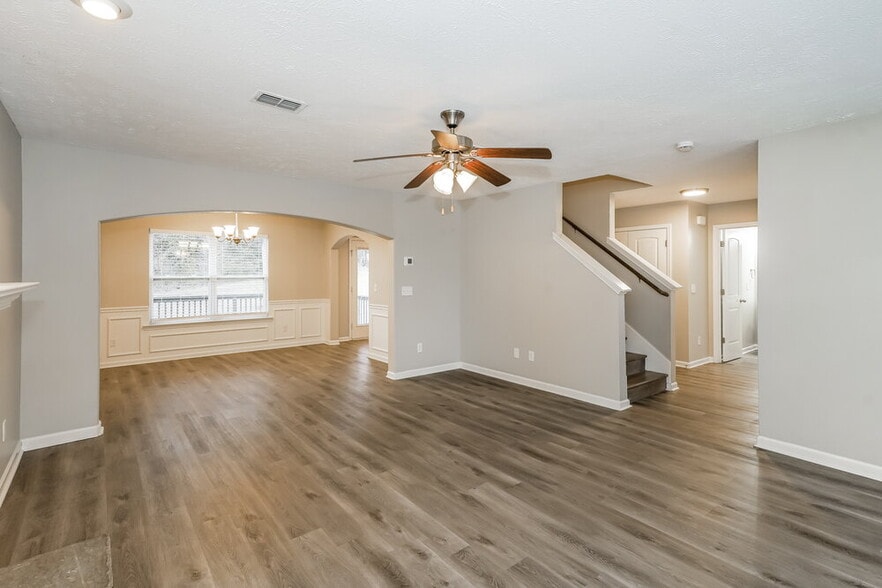 Building Photo - 1732 Elijah Ryan Dr