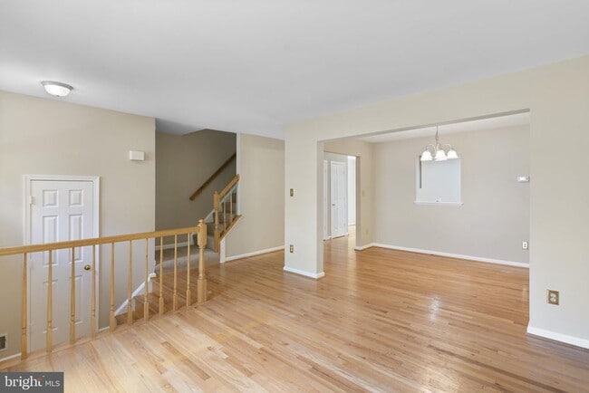 Building Photo - 8073 Morning Meadow Ct