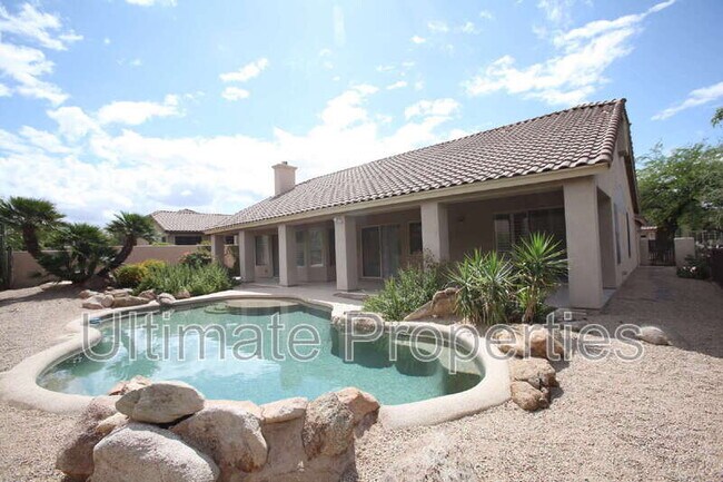 Building Photo - 13872 E Kalil Dr