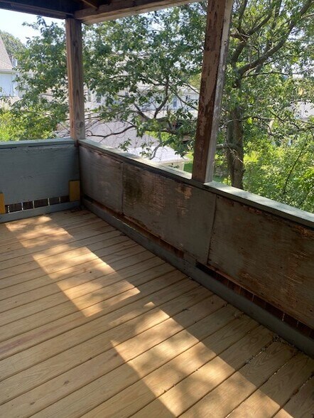 Building Photo - 7 Oliver Rd