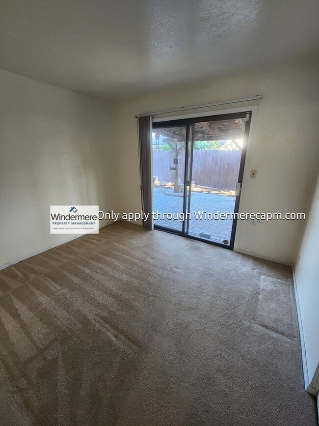 Building Photo - Foothill Farms Gem