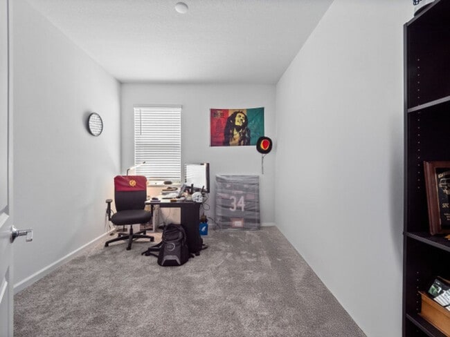 Building Photo - Listing Agent: Jose Solis, La Rosa Lake No...
