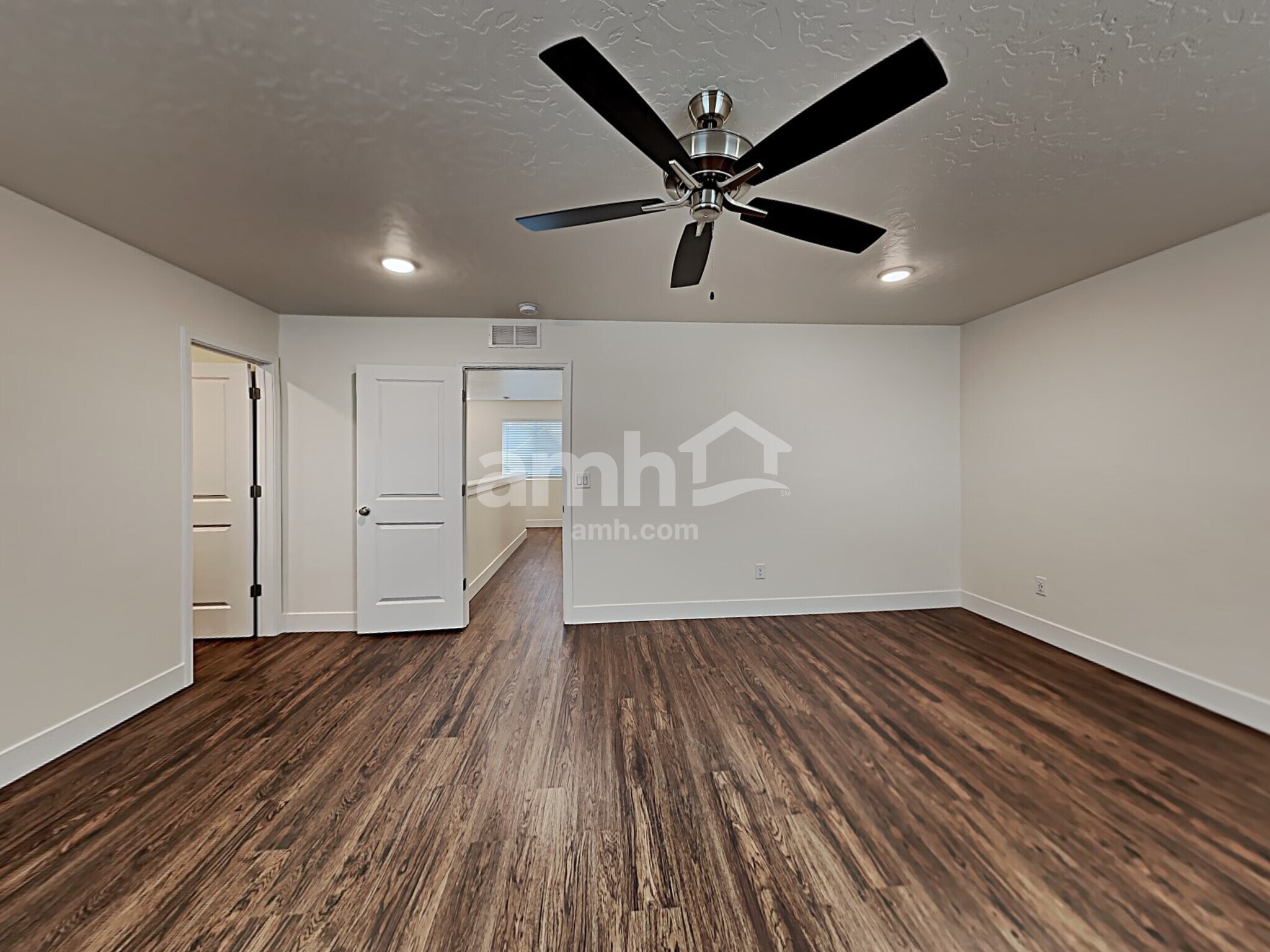 Building Photo - 9463 W Dove Creek St