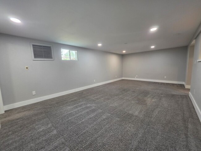 Building Photo - 4470 W 109th Pl