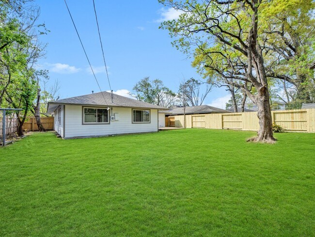 Building Photo - 5306 Windswept Ln