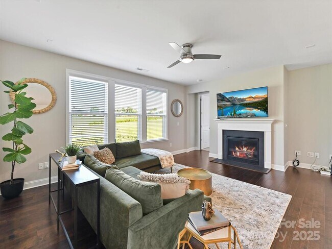 Building Photo - 9528 Horsebit Ln